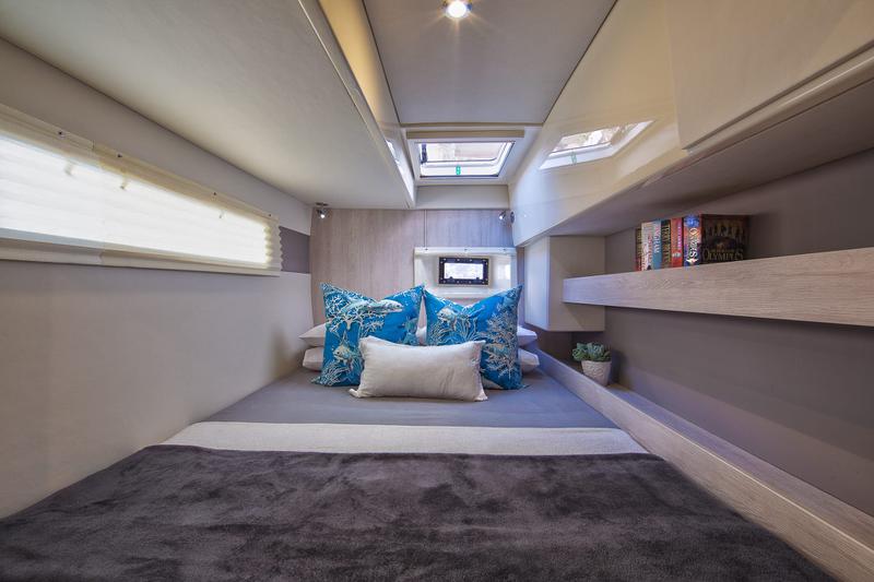 Book yachts online - catamaran - Leopard 40 - DENİZ - rent