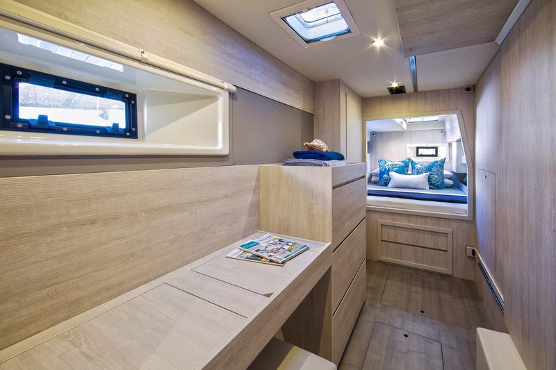 Book yachts online - catamaran - Leopard 40 - DENİZ - rent