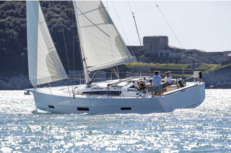 Book yachts online - sailboat - Dufour 430 GL - Tahiri - rent