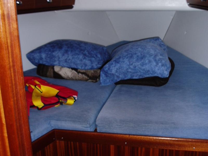 Book yachts online - sailboat - Bavaria 49 - Claudia - rent