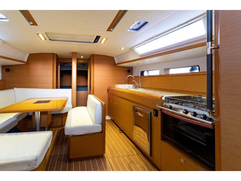Book yachts online - sailboat - Sun Odyssey 469 - Santa Ponsa - rent