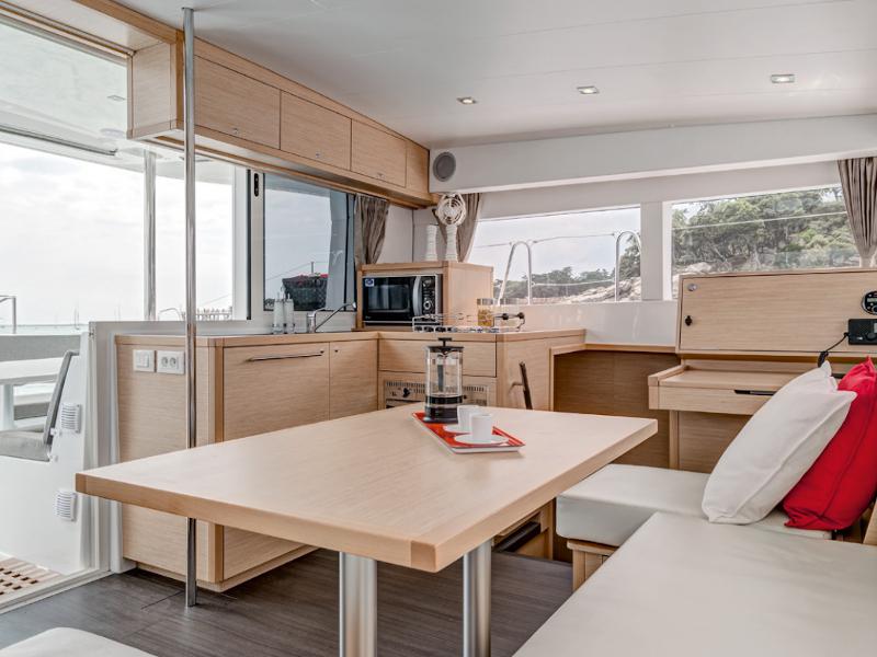 Book yachts online - catamaran - Lagoon 40 Motor Yacht - My Crazy Cat  - rent