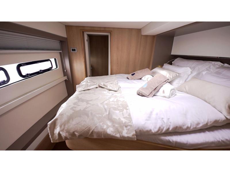 Book yachts online - catamaran - Bali 5.4. - NAMASTE OF BALI - rent