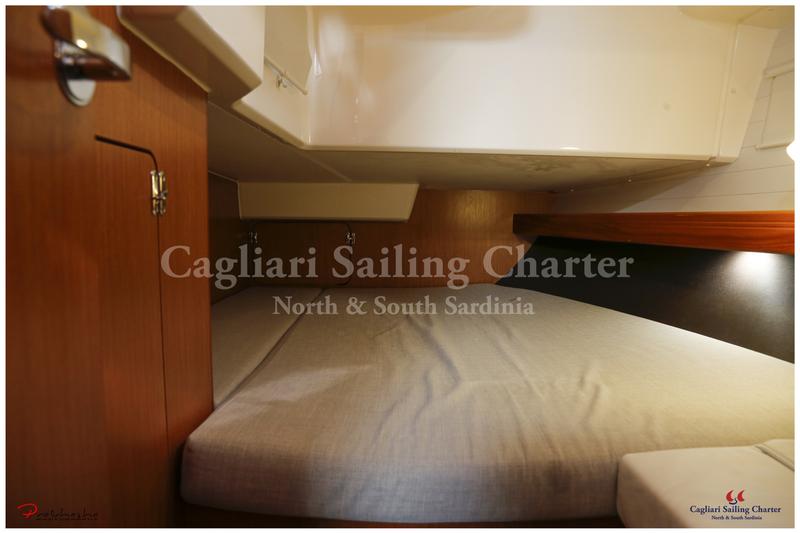 Book yachts online - sailboat - Bavaria Cruiser 41 - Montecenz - rent