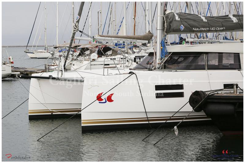 Book yachts online - catamaran - Nautitech Open 40 - Enteara - rent