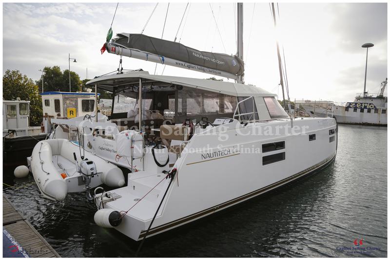 Book yachts online - catamaran - Nautitech Open 40 - Enteara - rent