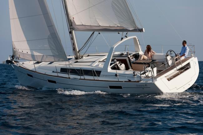 Book yachts online - sailboat - Oceanis 41.1 - KOS 41.7 - rent