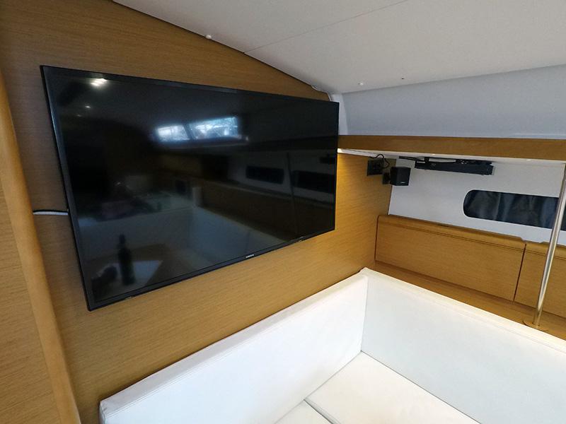 Book yachts online - sailboat - Sun Odyssey 449 - Elissa - rent
