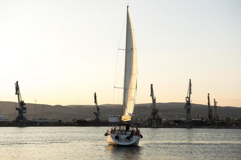 Book yachts online - sailboat - Sun Odyssey 42 i_2008 - SY_2052 - rent