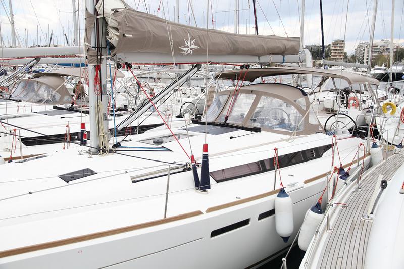 Book yachts online - sailboat - Sun Odyssey 439_2015 - SY_2046 - rent