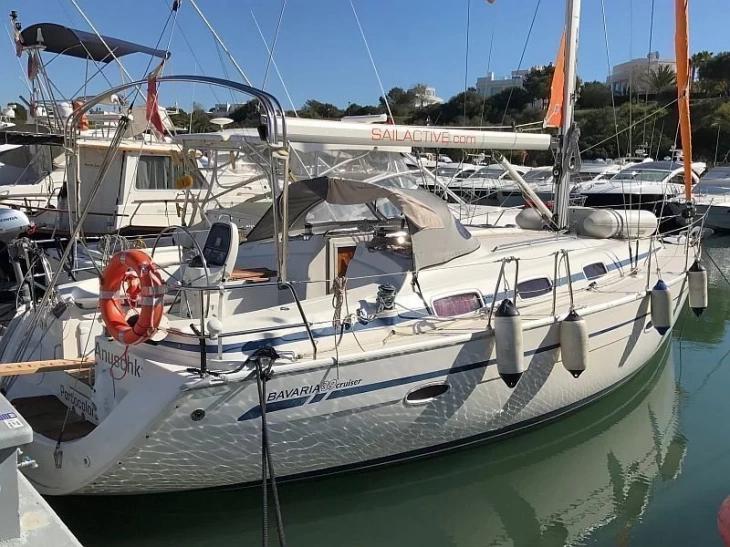 Book yachts online - sailboat - Bavaria 39 Cruiser - Anuschka - rent