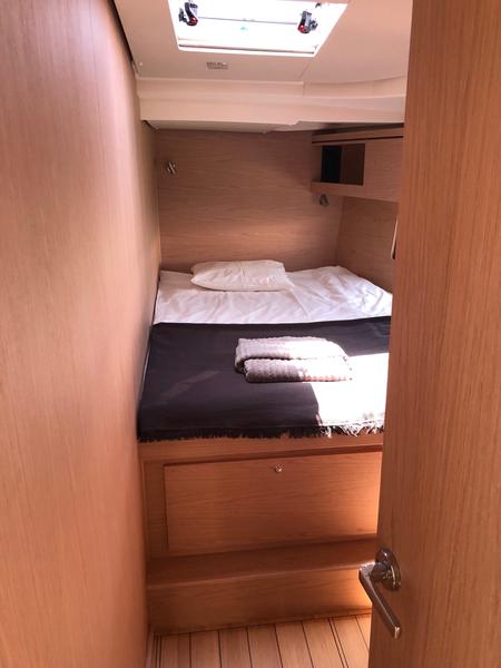 Book yachts online - sailboat - Oceanis 51.1 - Avocado - rent
