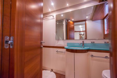 Book yachts online - motorboat - Dalla Pieta 86 - Sea Lady - rent