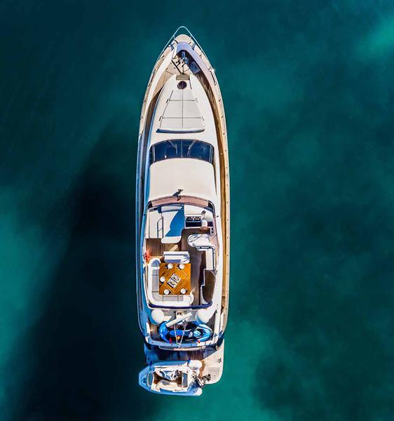 Book yachts online - motorboat - Cayman 70 - Secret Life - rent