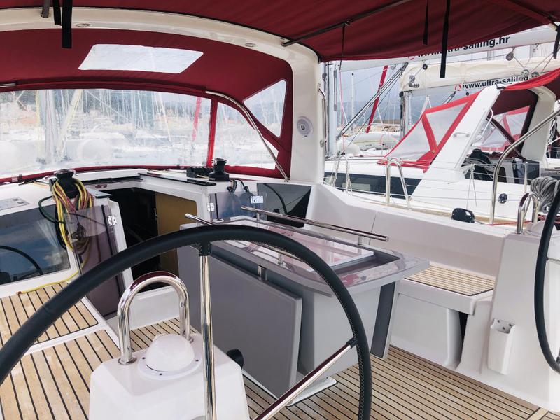 Book yachts online - sailboat - Oceanis 41.1 - LUXA - rent