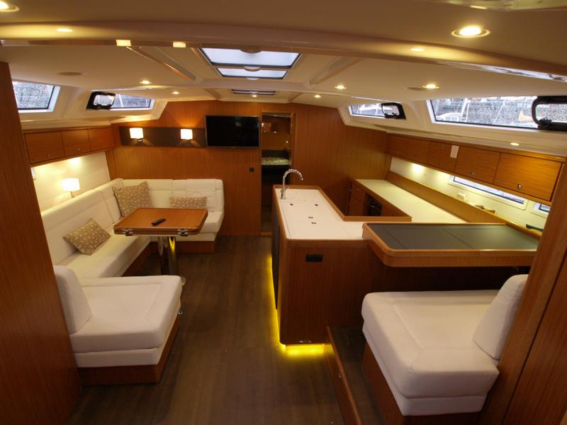 Book yachts online - sailboat - Bavaria 56 Cruiser - no name - rent