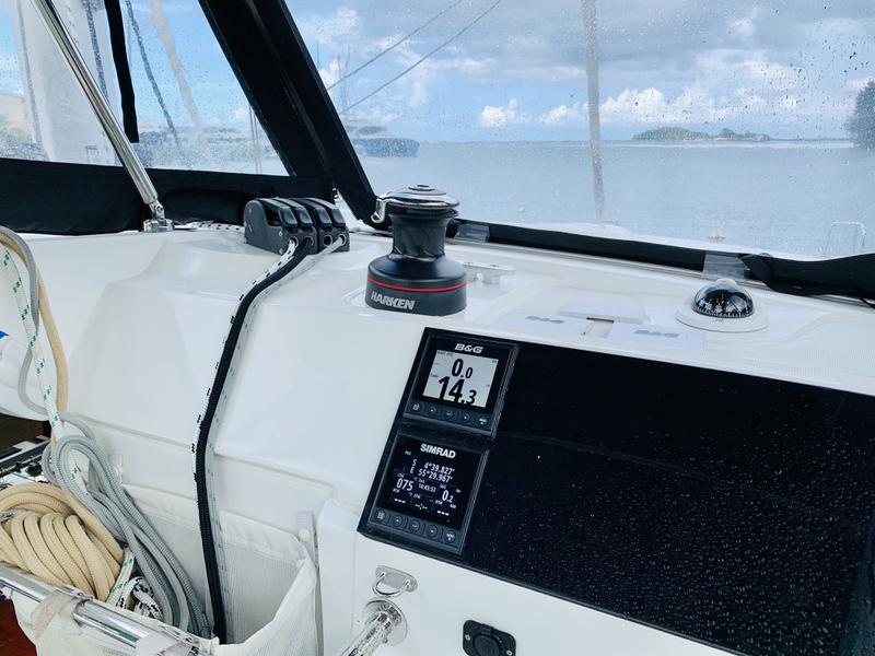 Book yachts online - catamaran - Lagoon 40 - Unique - rent
