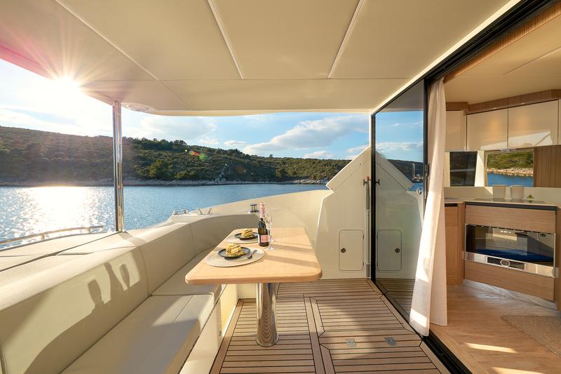 Book yachts online - motorboat - Absolute 50 Fly - VivaLaVida - rent