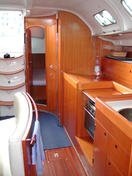 Book yachts online - sailboat - First 42S7 - Dune Mosse - rent