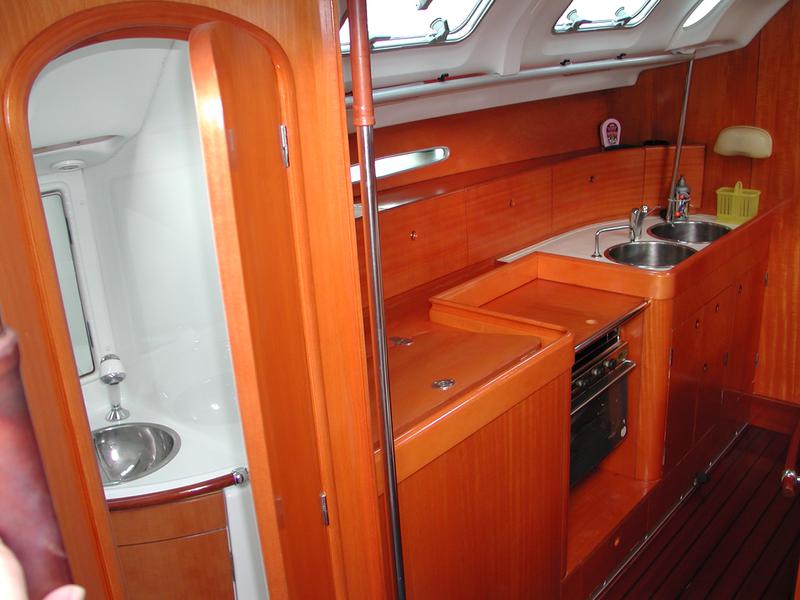 Book yachts online - sailboat - First 42S7 - Dune Mosse - rent