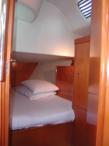 Book yachts online - sailboat - First 42S7 - Dune Mosse - rent
