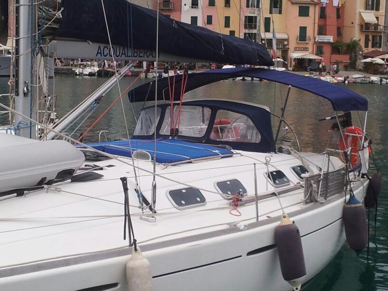 Book yachts online - sailboat - First 42S7 - Dune Mosse - rent