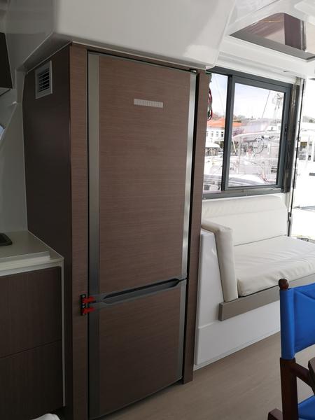 Book yachts online - catamaran - Bali 4.1-3 cab. ROLL MAINSAIL - LADY POLA  - rent