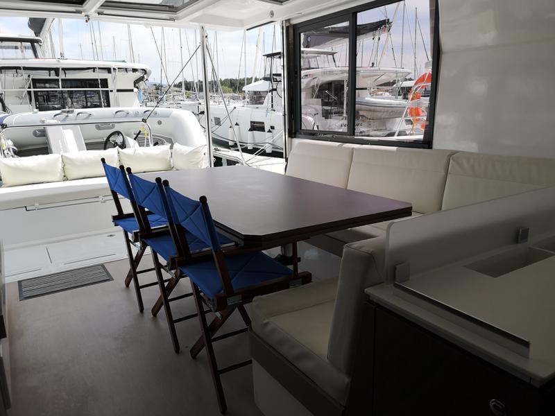 Book yachts online - catamaran - Bali 4.1-3 cab. ROLL MAINSAIL - LADY POLA  - rent