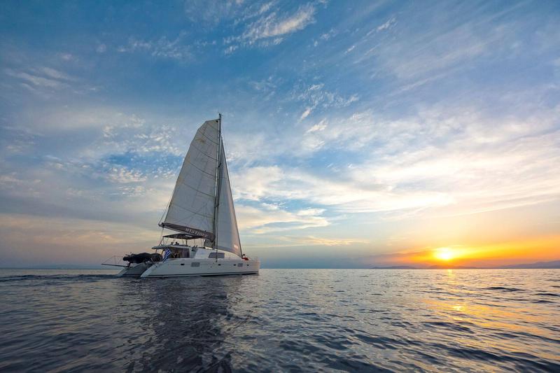 Book yachts online - catamaran - Lagoon 500 - Mystique I - rent