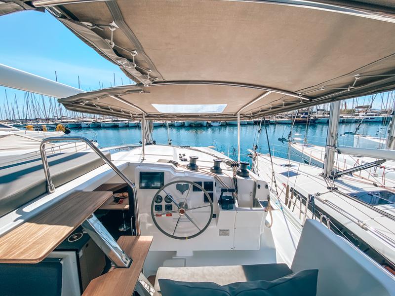 Book yachts online - catamaran - Lucia 40 ( INVENTER - SOLAR PANELS ) - SEA ENERGY IV - rent