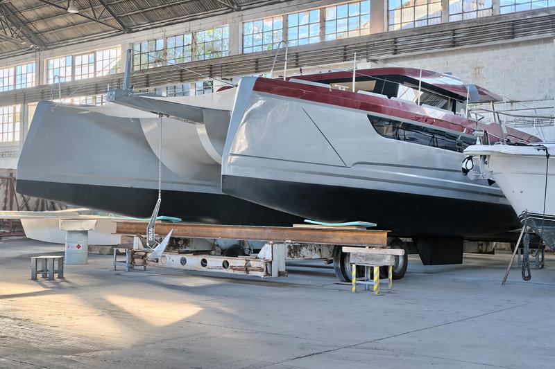 Book yachts online - catamaran - Luna 49 - Luna - rent