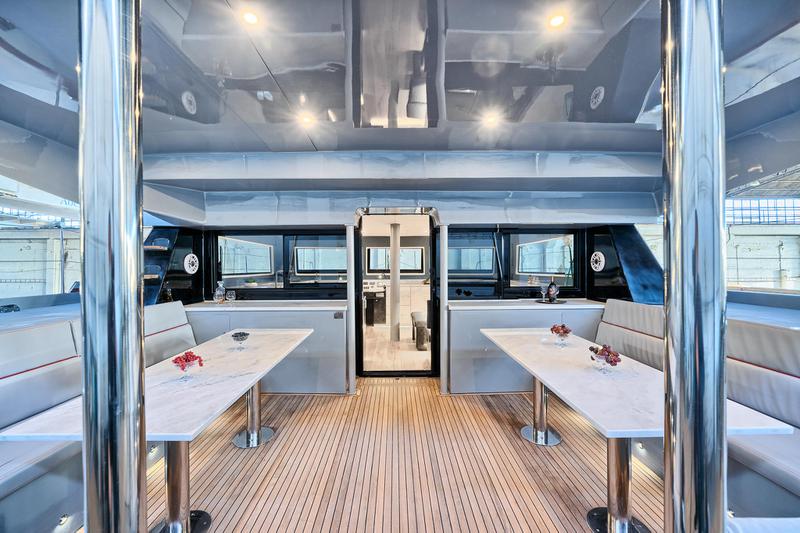 Book yachts online - catamaran - Luna 49 - Luna - rent