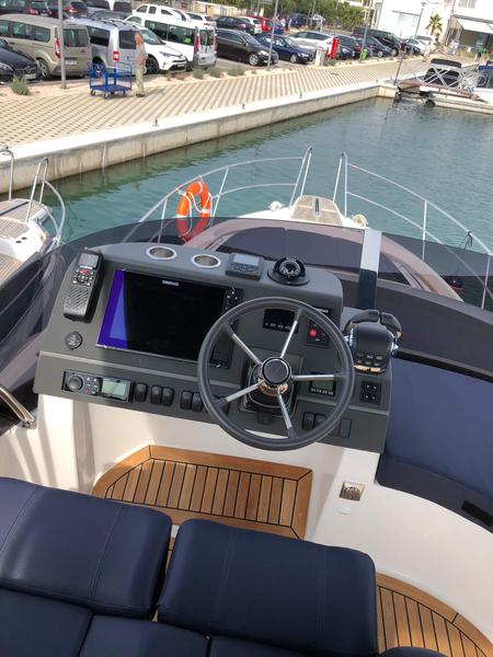 Book yachts online - motorboat - Nimbus 405 Flybridge - Wanderlust - rent