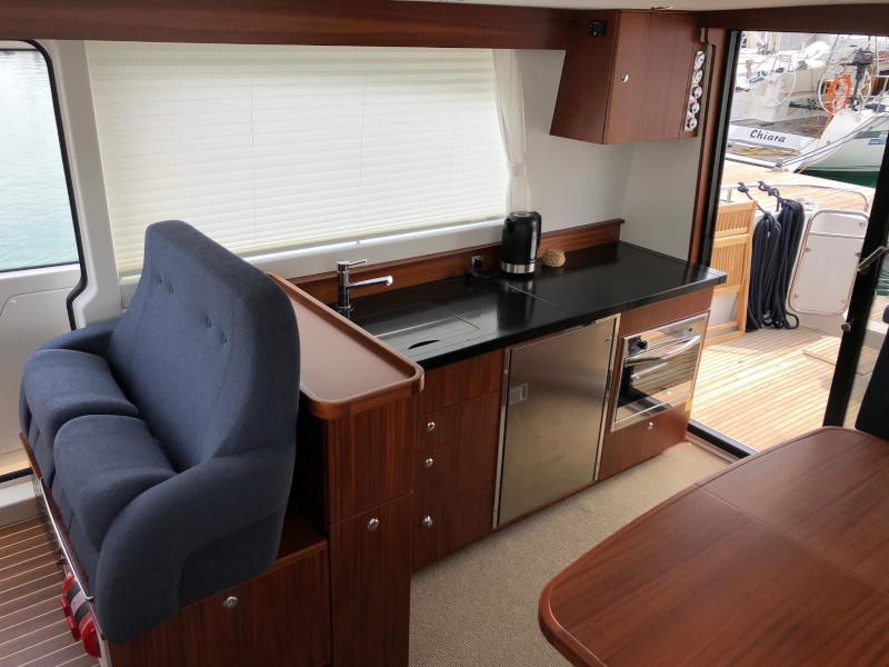Book yachts online - motorboat - Nimbus 405 Flybridge - Wanderlust - rent