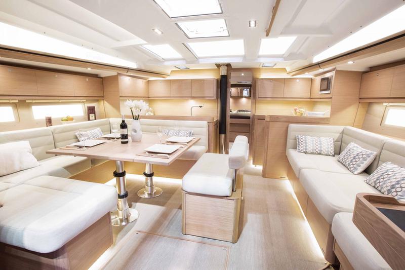 Book yachts online - sailboat - Dufour 500 Grand Large - Josephine - rent