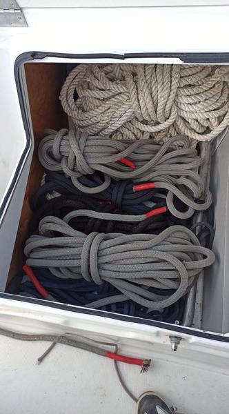 Book yachts online - sailboat - Sun Odyssey 44 i - Stavros - rent