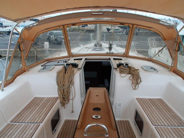 Book yachts online - sailboat - Dufour 445 GL 6 pax - Ambiente V - rent