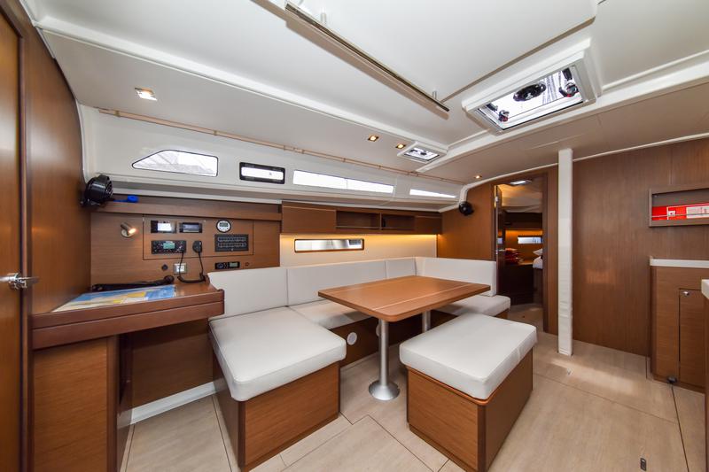 Book yachts online - sailboat - Oceanis 40.1 - EYLIN - rent
