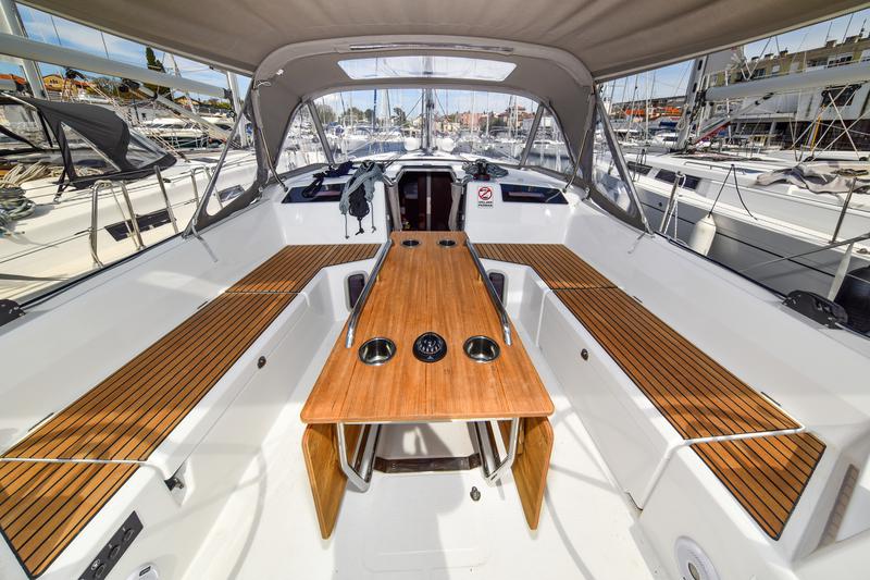 Book yachts online - sailboat - Oceanis 40.1 - EYLIN - rent