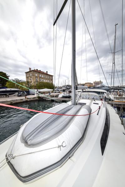 Book yachts online - sailboat - Bavaria Cruiser 46 - SIX BAG - rent