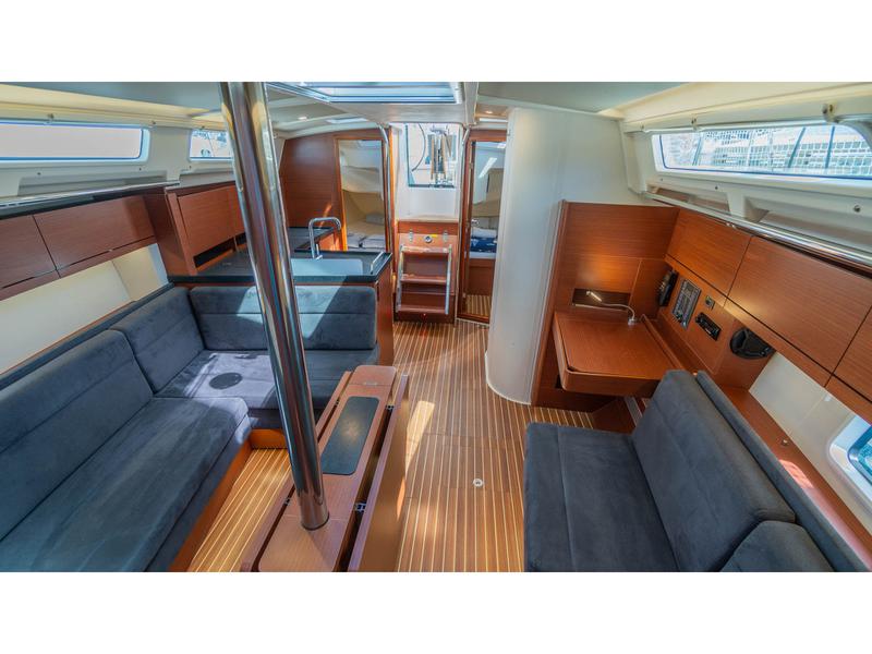 Book yachts online - sailboat - Hanse 388 - BANJO - rent
