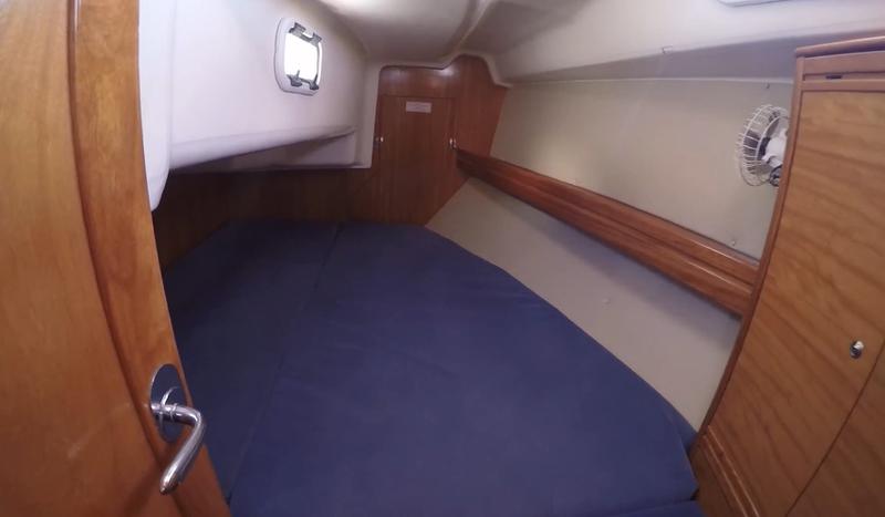 Book yachts online - sailboat - Bavaria 34 Cruiser - Evi - rent
