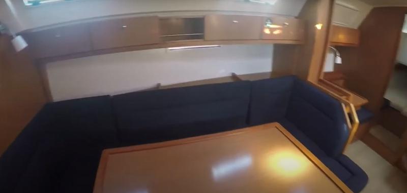 Book yachts online - sailboat - Bavaria 40 Cruiser - Vlasis - rent
