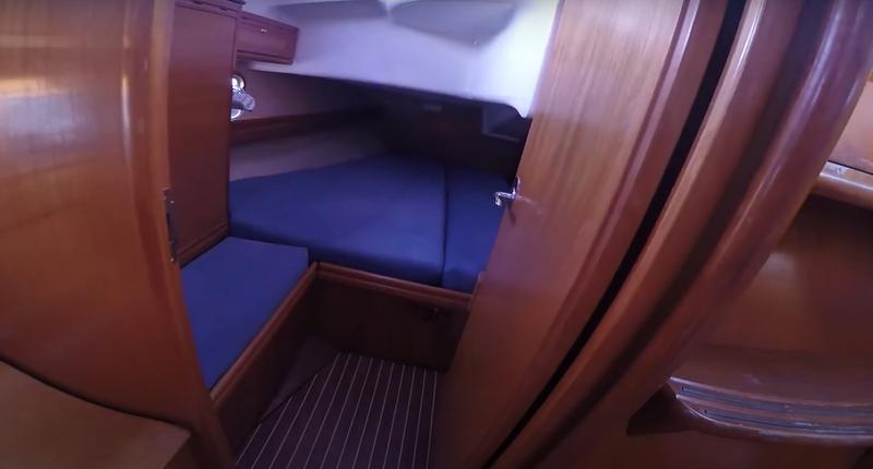 Book yachts online - sailboat - Bavaria 39 Cruiser - Orestis - rent