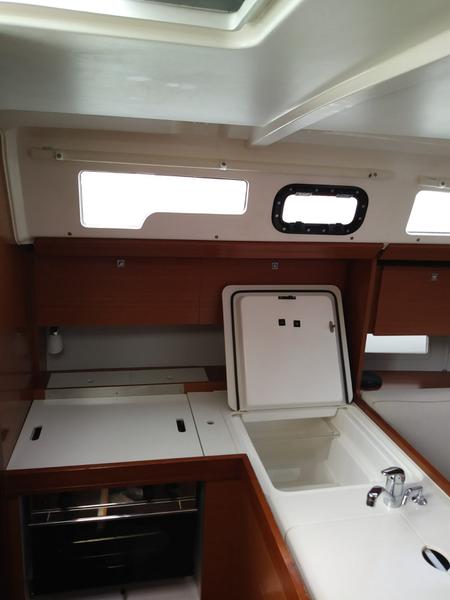 Book yachts online - sailboat - Dufour 360 Grand Large - Draco - rent