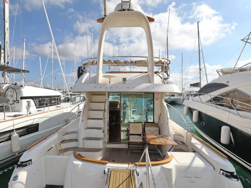 Book yachts online - motorboat - Jeanneau Prestige 46 Fly - ANIMA MARIS - rent