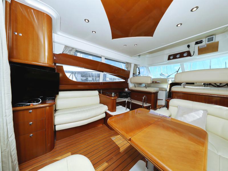 Book yachts online - motorboat - Jeanneau Prestige 46 Fly - ANIMA MARIS - rent