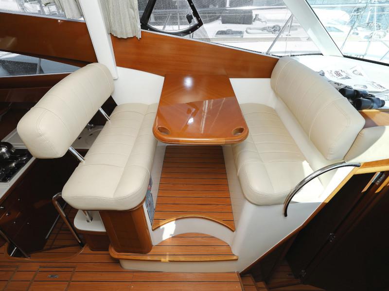 Book yachts online - motorboat - Jeanneau Prestige 46 Fly - ANIMA MARIS - rent
