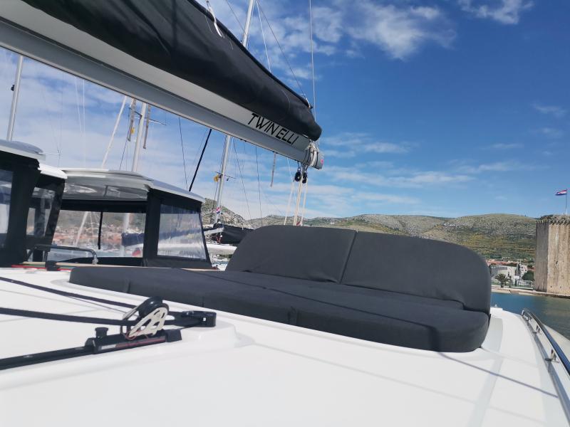 Book yachts online - catamaran - Lagoon 450 Sport - twin elli - rent