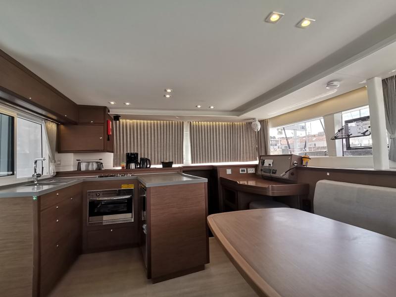 Book yachts online - catamaran - Lagoon 450 Sport - twin elli - rent